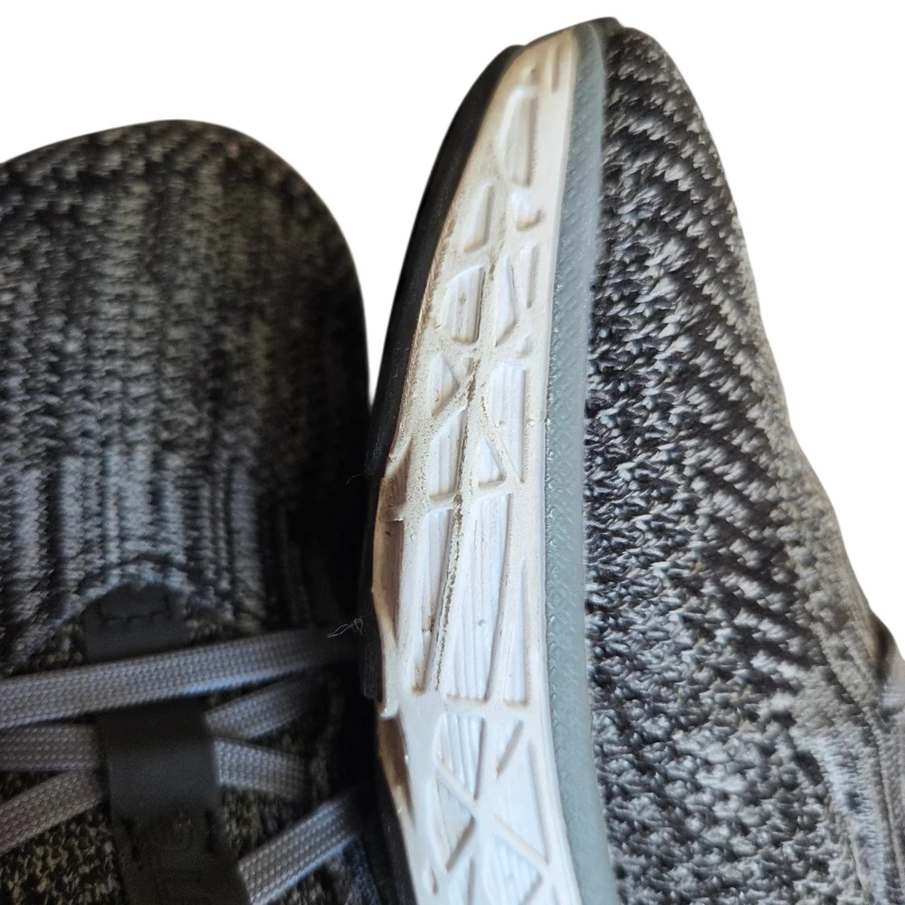 Altra Escalante 2 Road Running Black and Gray Running Shoes 8.5 - Picture 7 of 11